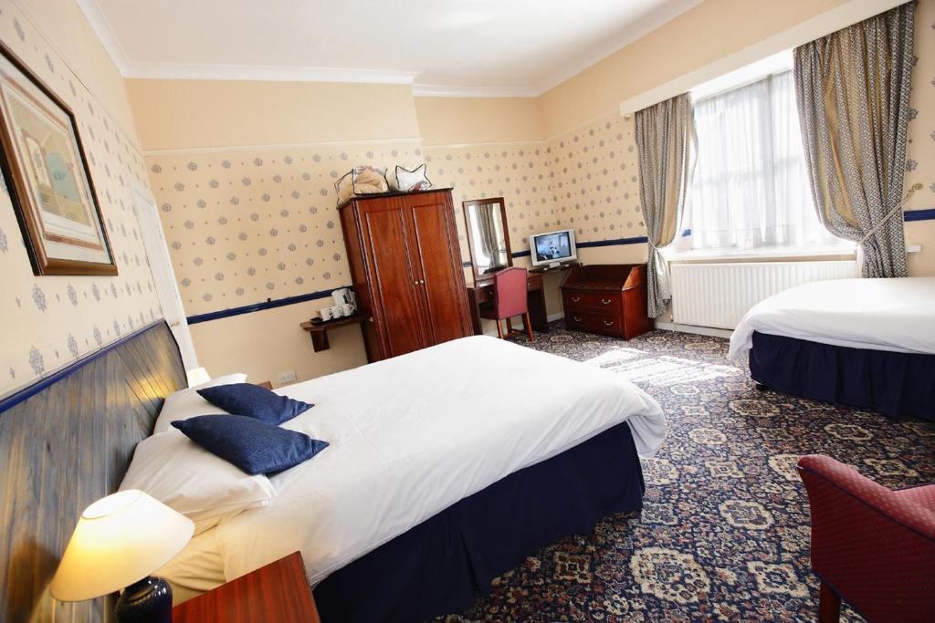 The Black Lion Royal Hotel Lampeter Rom bilde